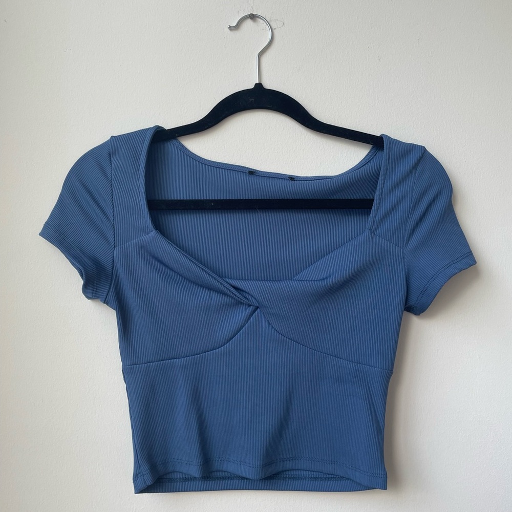 Ribbed blue cropped tee